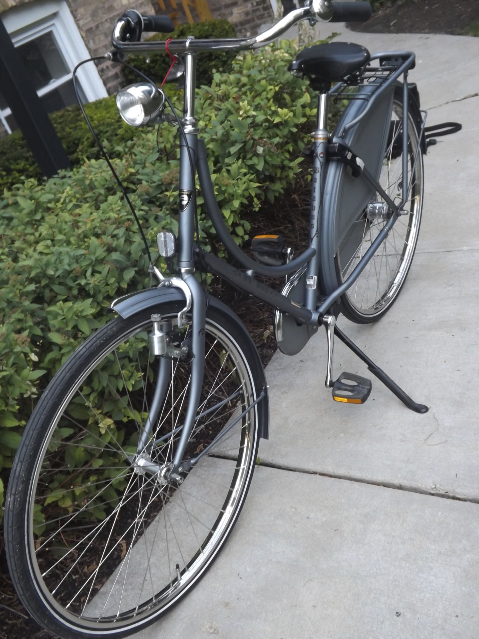 batavus old dutch bike