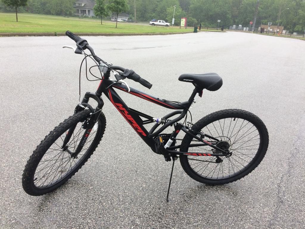 hyper 26 inch mountain bike