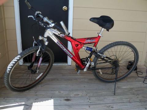 mongoose xr100 mountain bike price